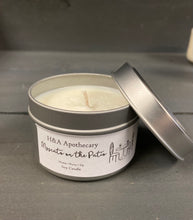 Load image into Gallery viewer, H&amp;A Apothecary Moscato on the Patio Soy Candle
