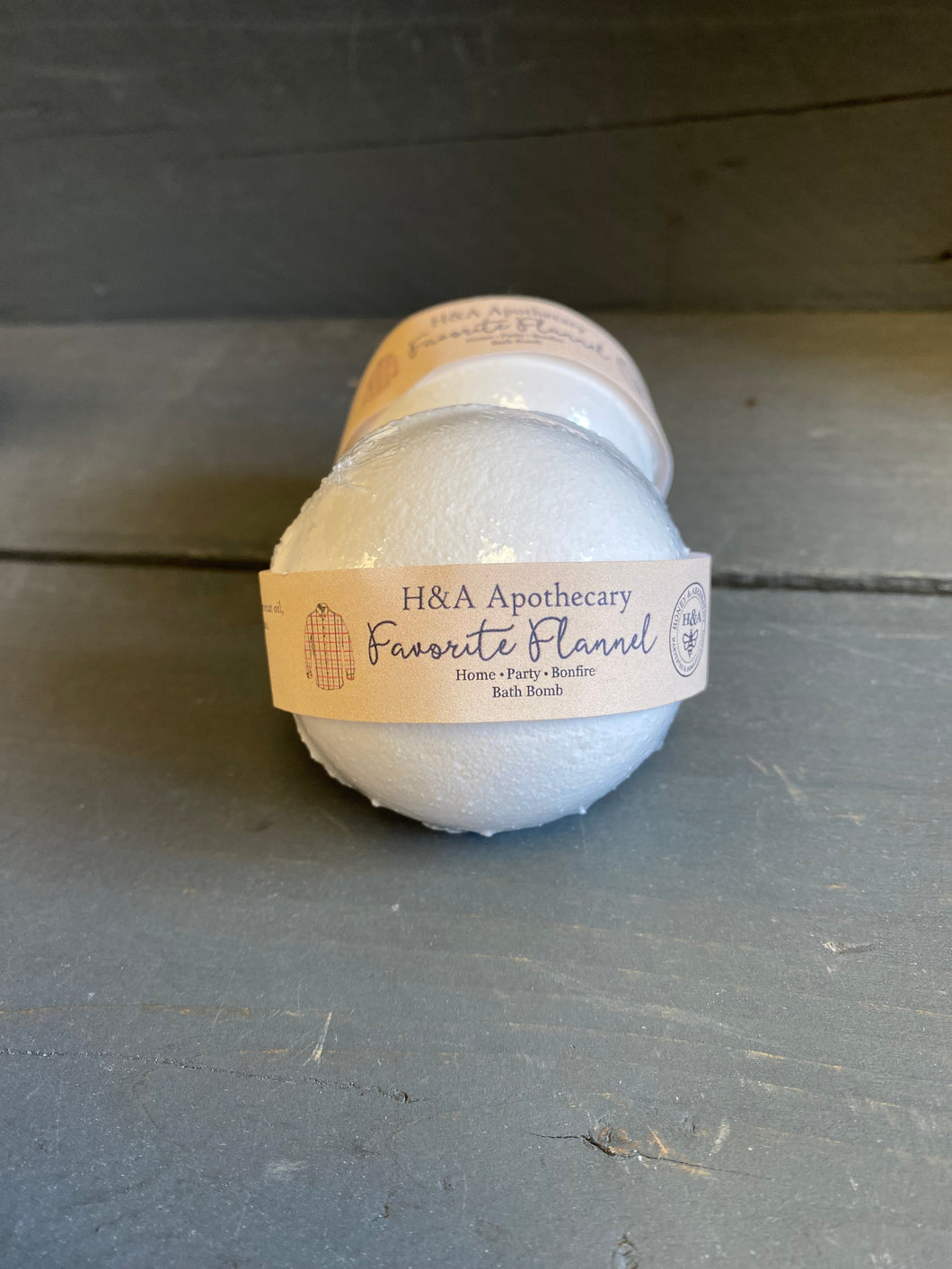 H&A Apothecary Favorite Flannel Bath Bomb