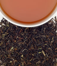 Load image into Gallery viewer, Harney &amp; Sons Classic Darjeeling Tea Sachets
